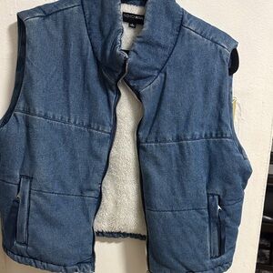 Fashion Nova Blue Denim-Look Puffer Vest with Cream Lining